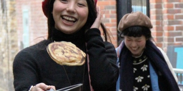 greenwich_pancake_race