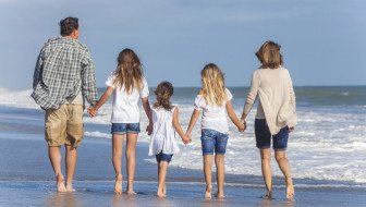 Family-Beach_ft