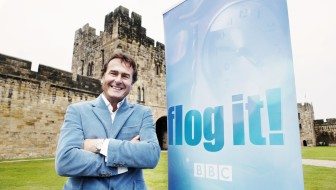 flog-it-2011-paul-martin-with-logo-banner